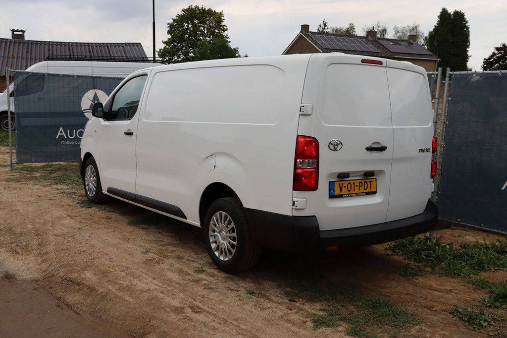 Toyota Proace Diesel Van 144 PS 2022