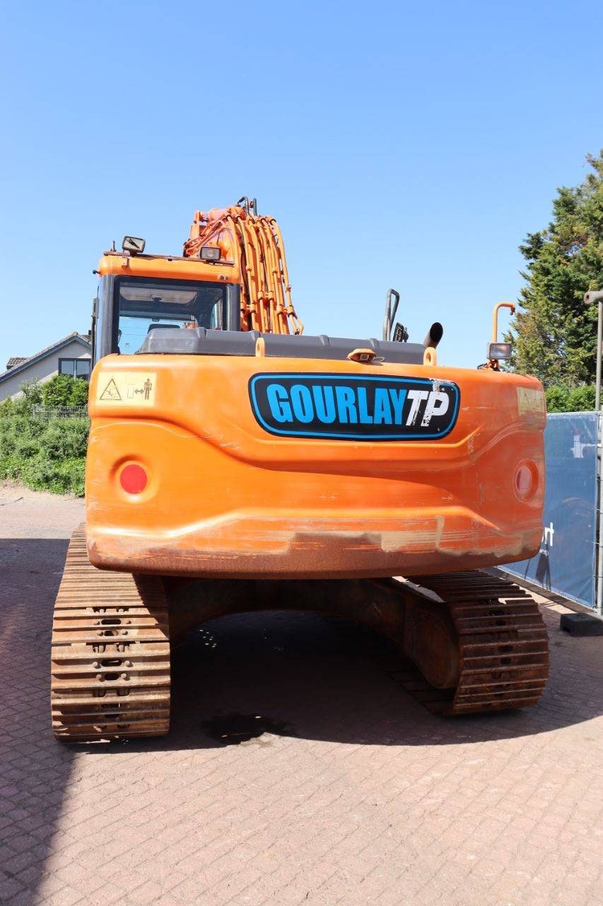 Doosan DX 180LC Diesel-Raupenbagger 2011
