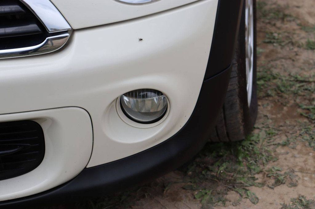 Passenger car MINI ONE Petrol 75hp 2011 (Margin)