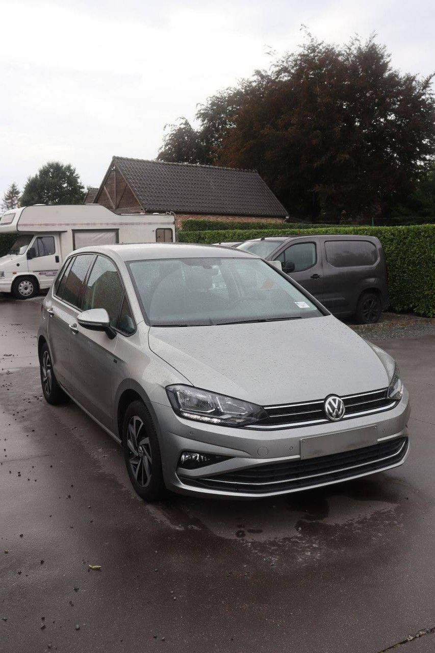 Pkw Volkswagen Golf Sportsvan Benzin 85 PS 2018 (Marge)