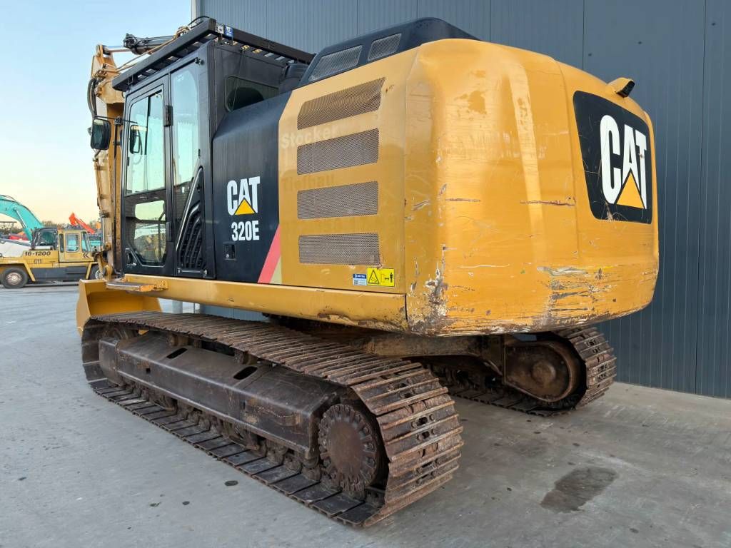 CAT 320E L
