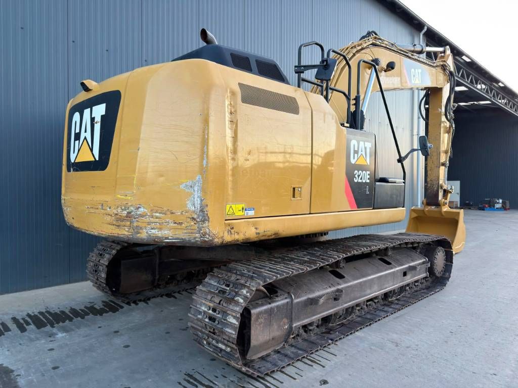 CAT 320E L