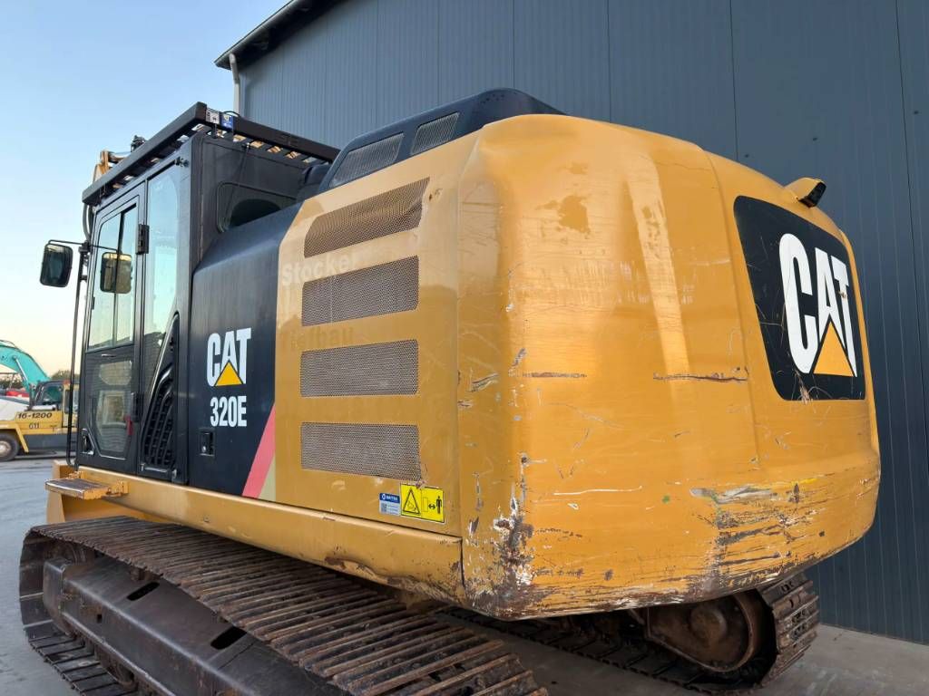 CAT 320E L