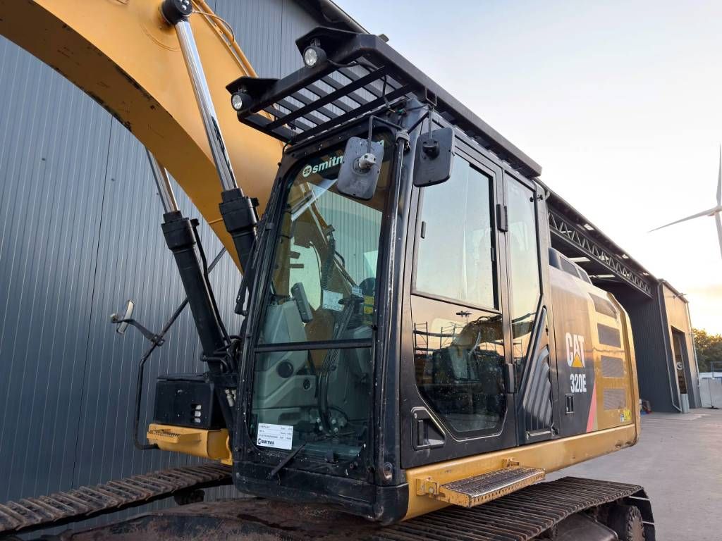 CAT 320E L