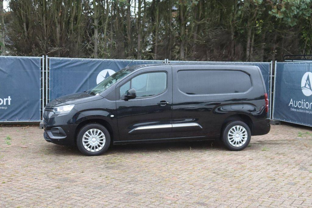Toyota Proace City Diesel Van 131 PS 2022