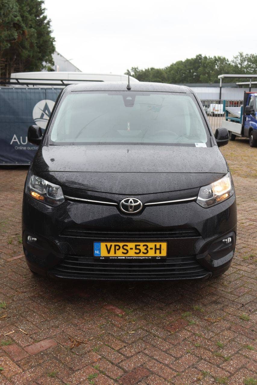 Toyota Proace City Diesel Van 131 PS 2022