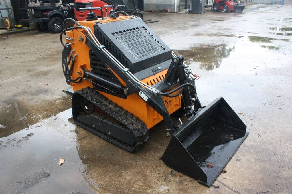 Kompaktlader ZJ-380, Benzin, 18,5 kW, Baujahr 2026, Neu, Vorführwagen