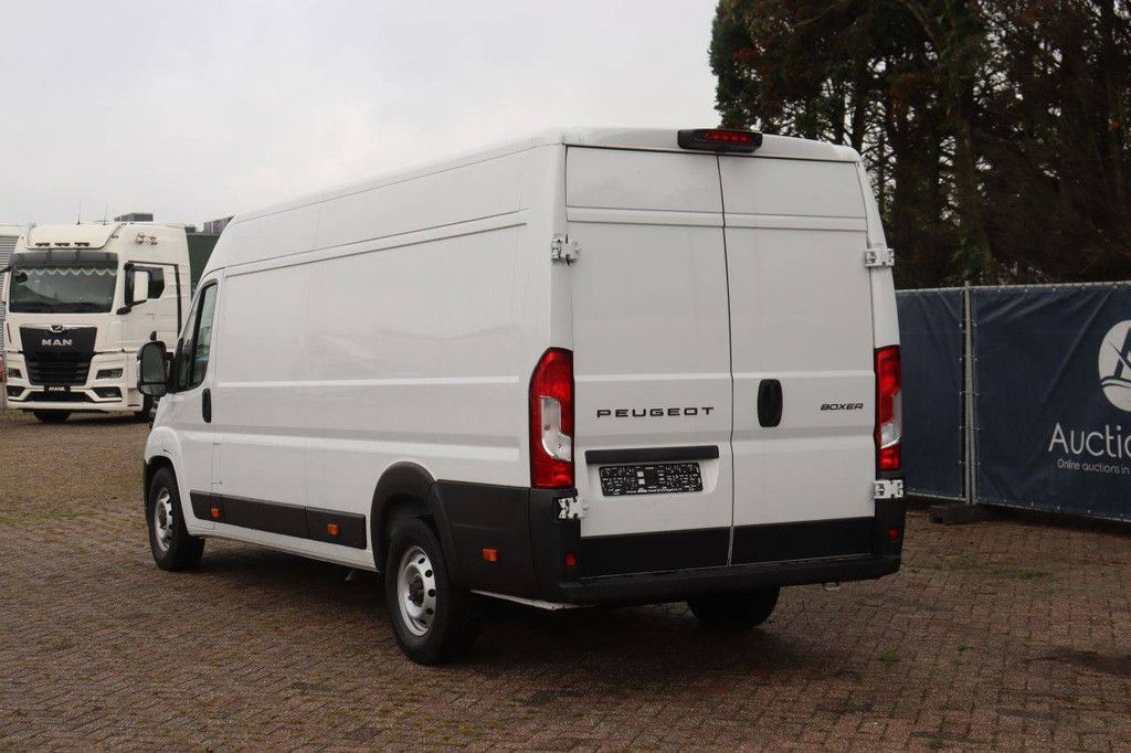 Peugeot Boxer Diesel 180hp Van 2024