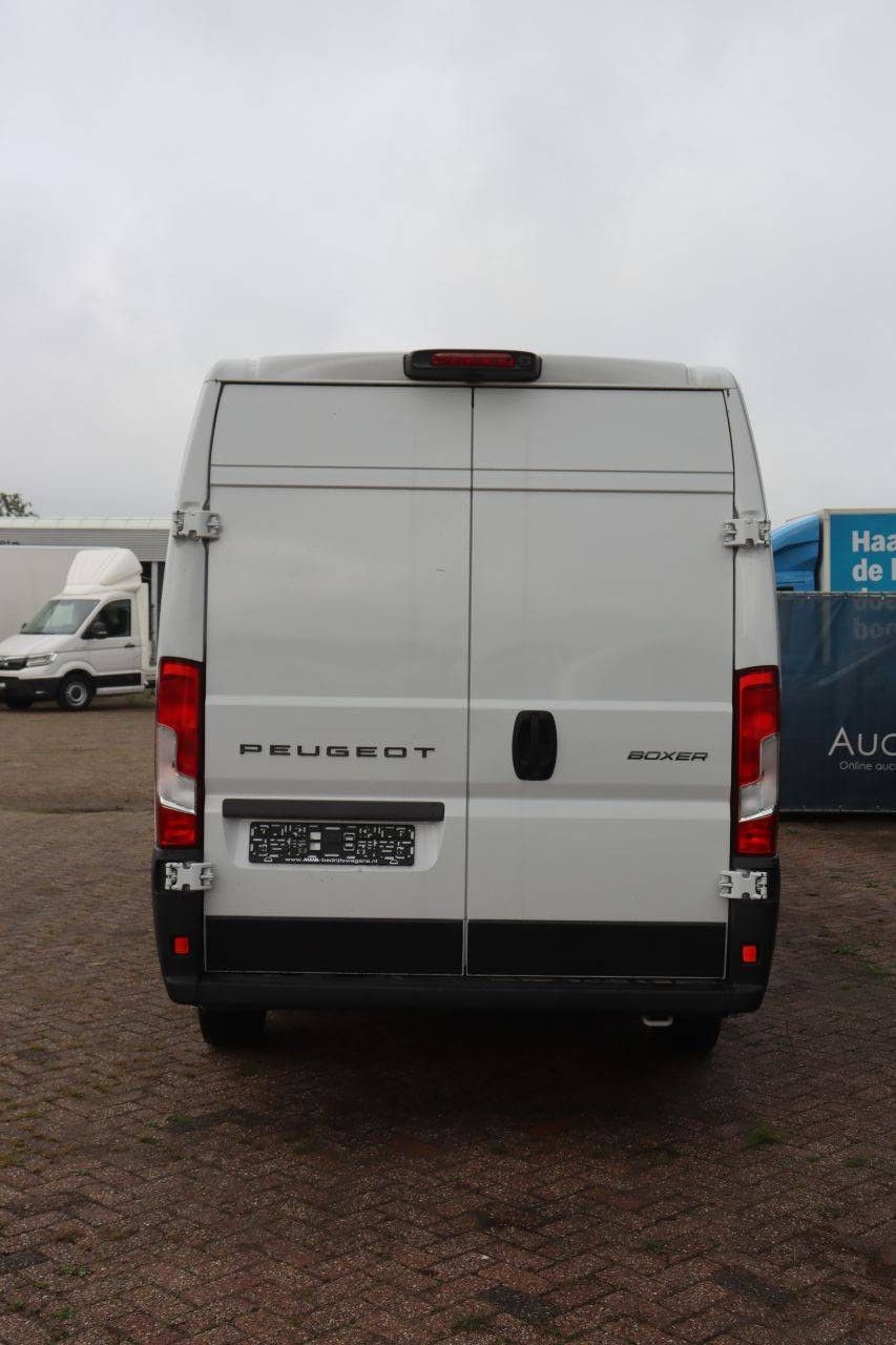 Peugeot Boxer Diesel 180hp Van 2024