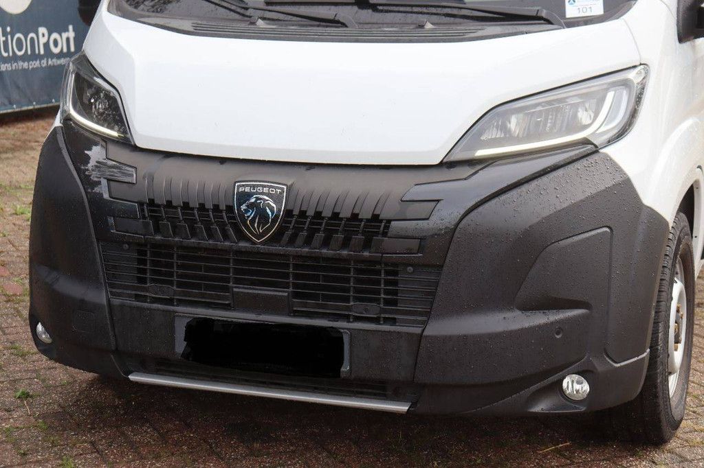 Peugeot Boxer Diesel 180hp Van 2024