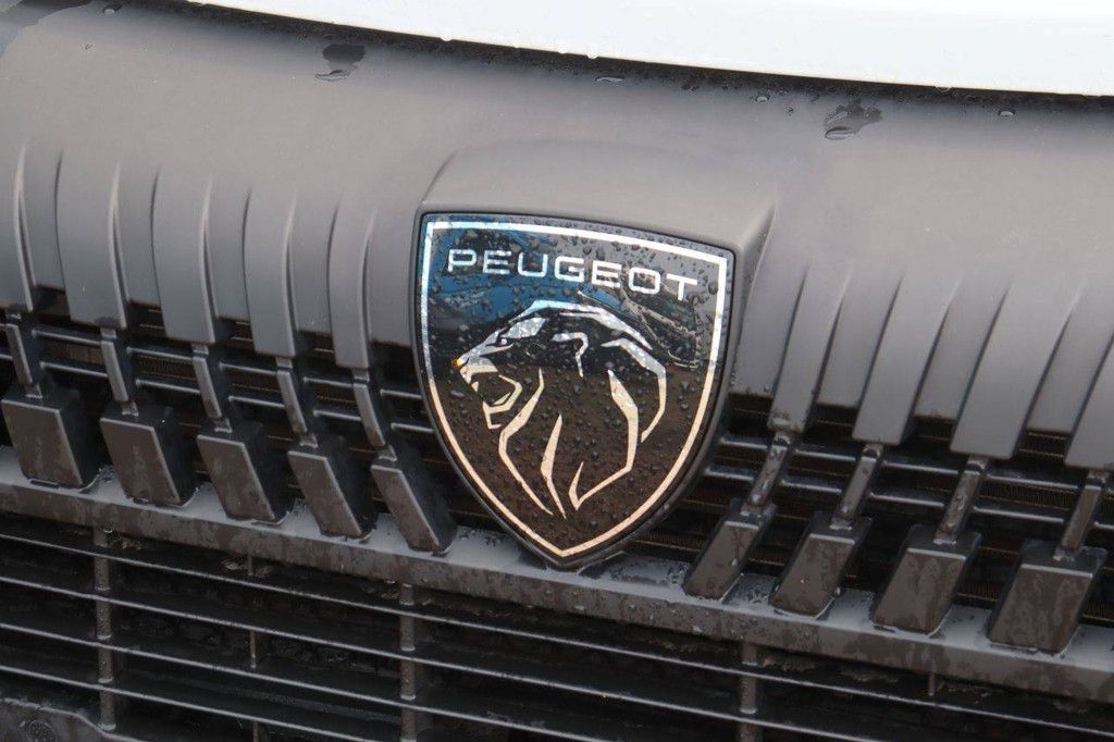 Peugeot Boxer Diesel 180hp Van 2024