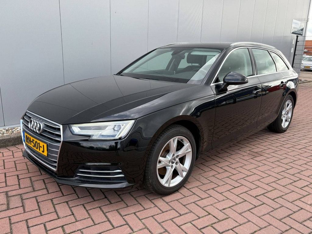 Audi A4 Avant Lease Edition Station Wagon Petrol 150hp 2018