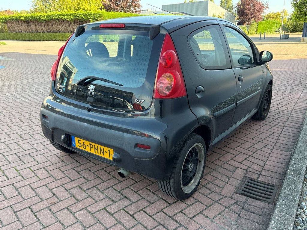 Personenauto Peugeot 107 1.0-12V Millesim 200 Benzine 68pk 2011 (Marge)