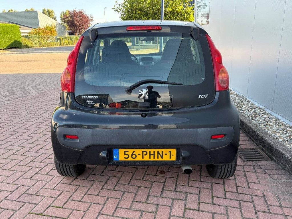 Personenauto Peugeot 107 1.0-12V Millesim 200 Benzine 68pk 2011 (Marge)