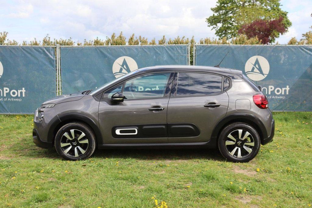 Pkw Citroën C3 Benzin 110 PS 2023