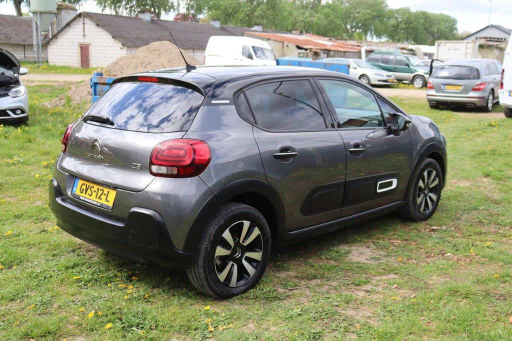 Pkw Citroën C3 Benzin 110 PS 2023