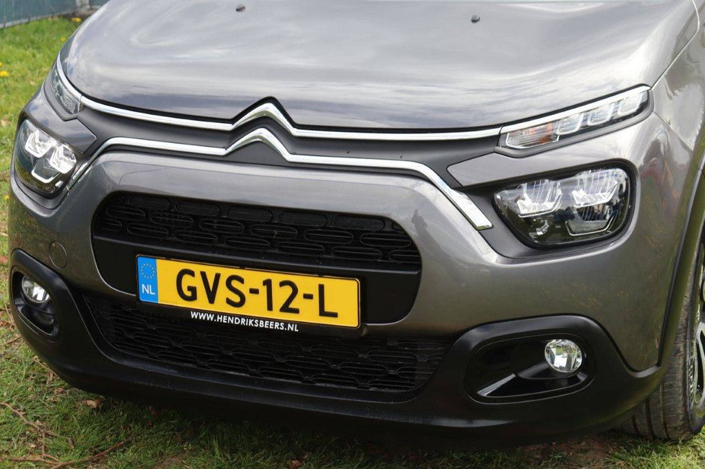 Pkw Citroën C3 Benzin 110 PS 2023
