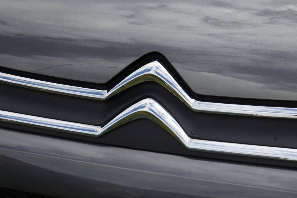 Pkw Citroën C3 Benzin 110 PS 2023