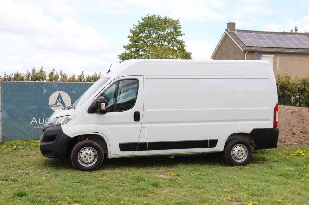 Opel Movano Diesel 140hp Van 2022