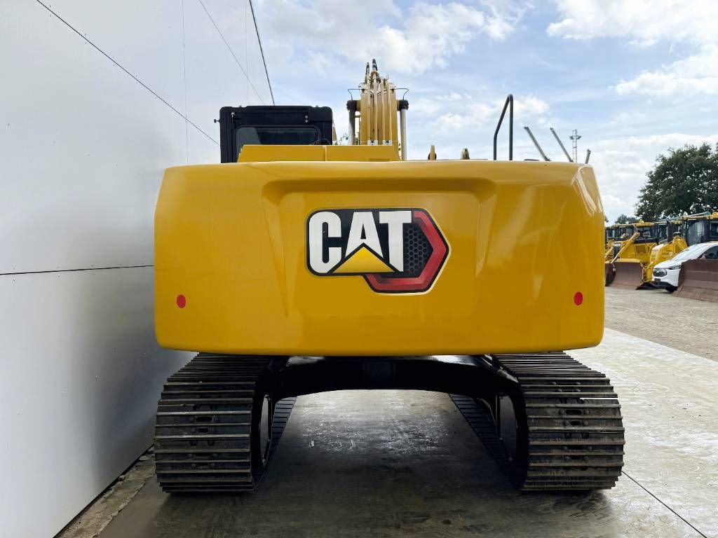 CAT 322 - BRAND NEW / UNUSED
