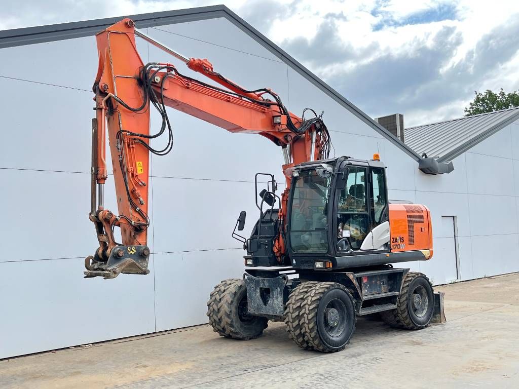 Hitachi ZX170W-5B - Blade / Triple Boom / Auto Greasing