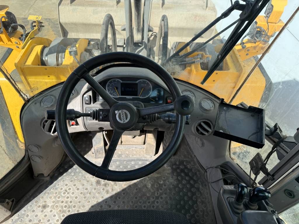 Volvo L150H - German Machine / Automatic Greasing