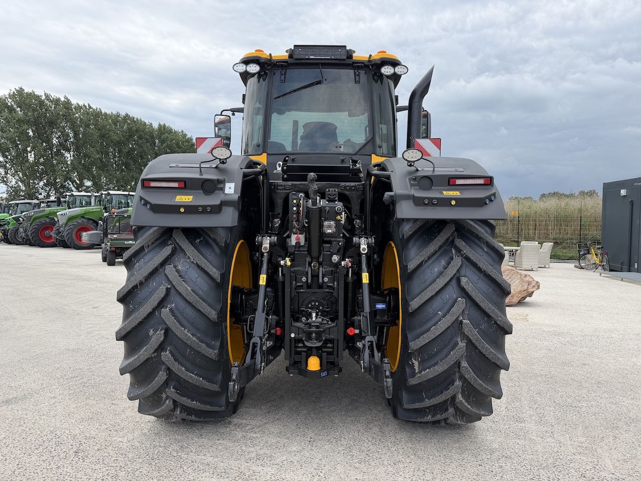 JCB 8330 Icon