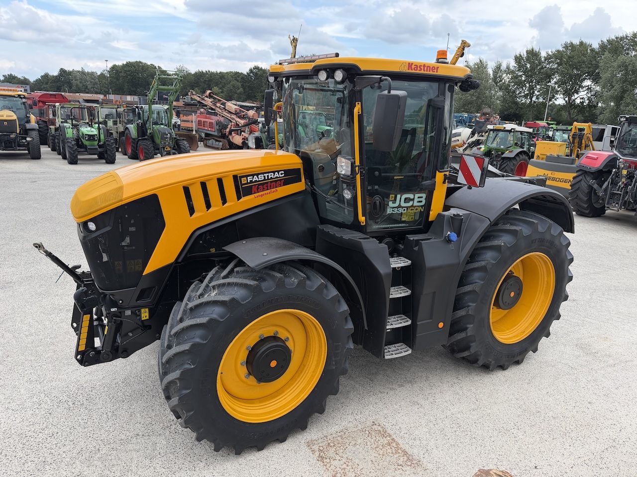JCB 8330 Icon