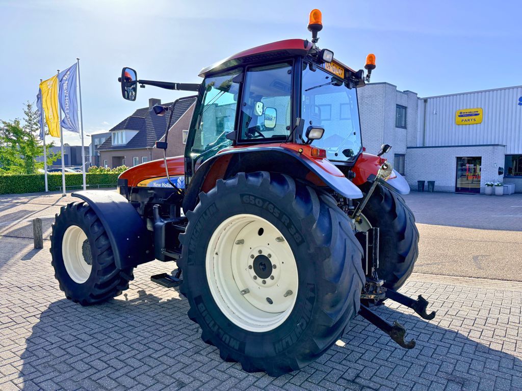 New Holland TM155 Range Command