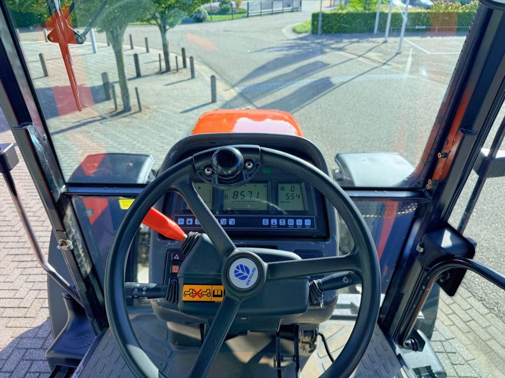 New Holland TM155 Range Command