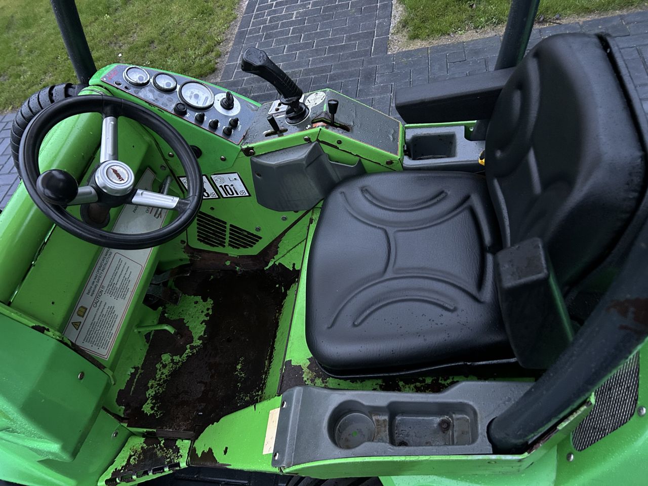 Nette Avant 528 shovel