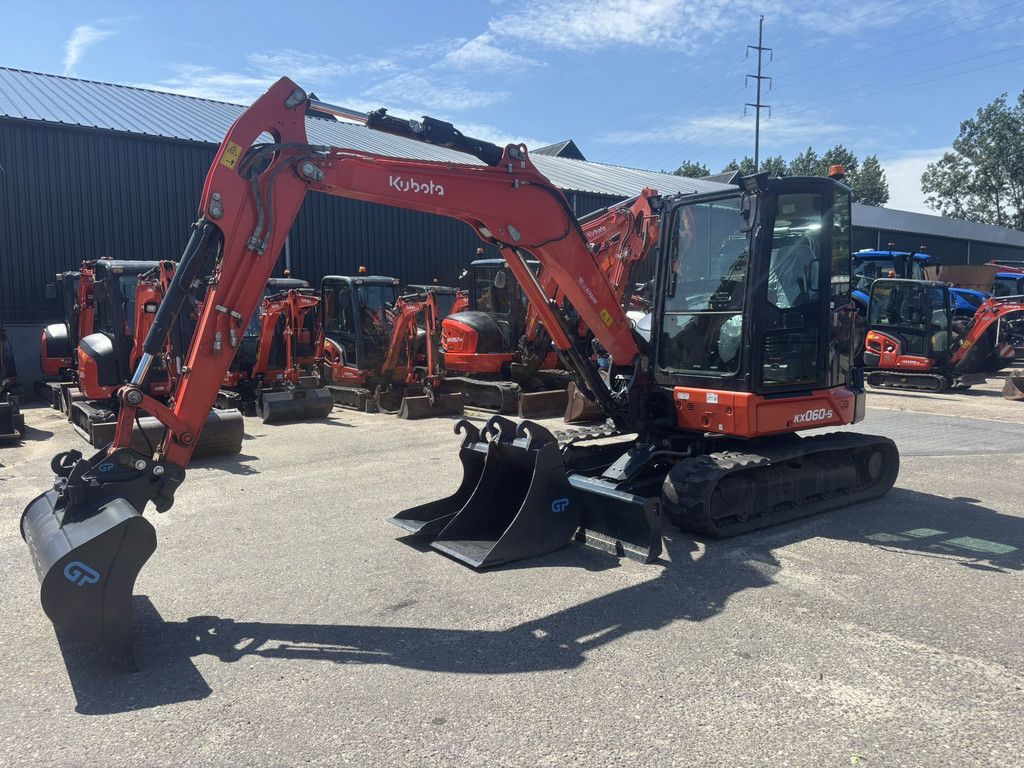 KUBOTA KX060-5