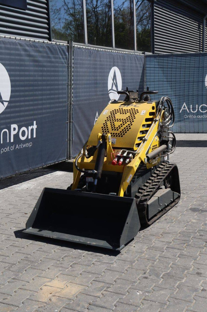 Kompaktlader DPC HT360L-2, Benzin, 13,5 PS, Baujahr 2024, Neu