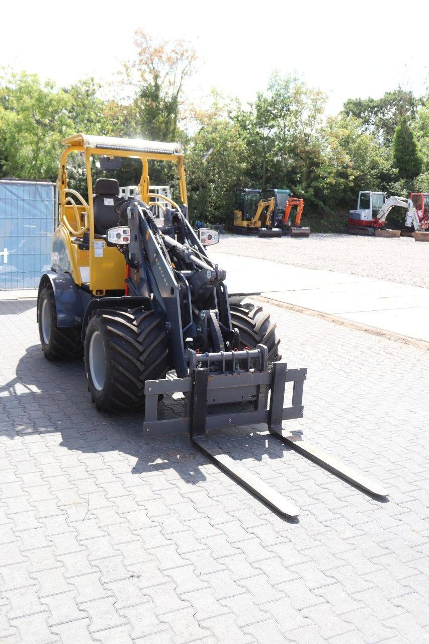 Wheel loader Eurotrac 850/W13F Diesel 1000kg 35.5kW 2020 New