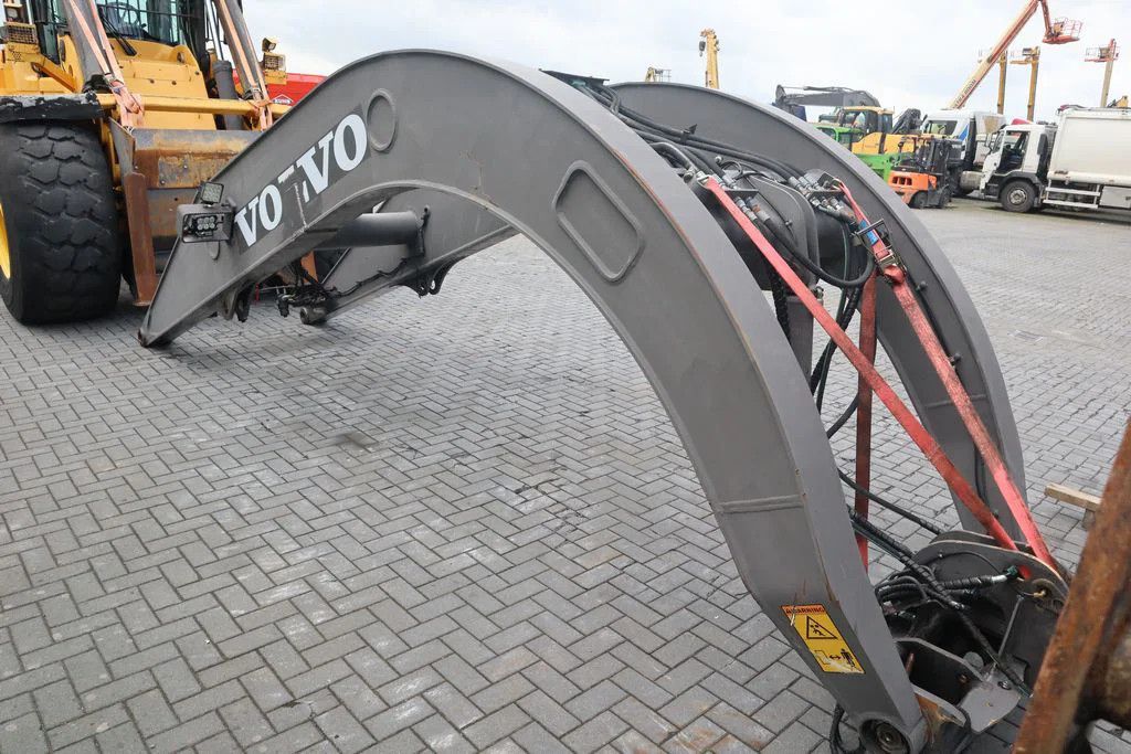 Volvo L180F HL | LOG LIFT EQUIPMENT | LOG GRAPPLE | HOTZ GREIFER