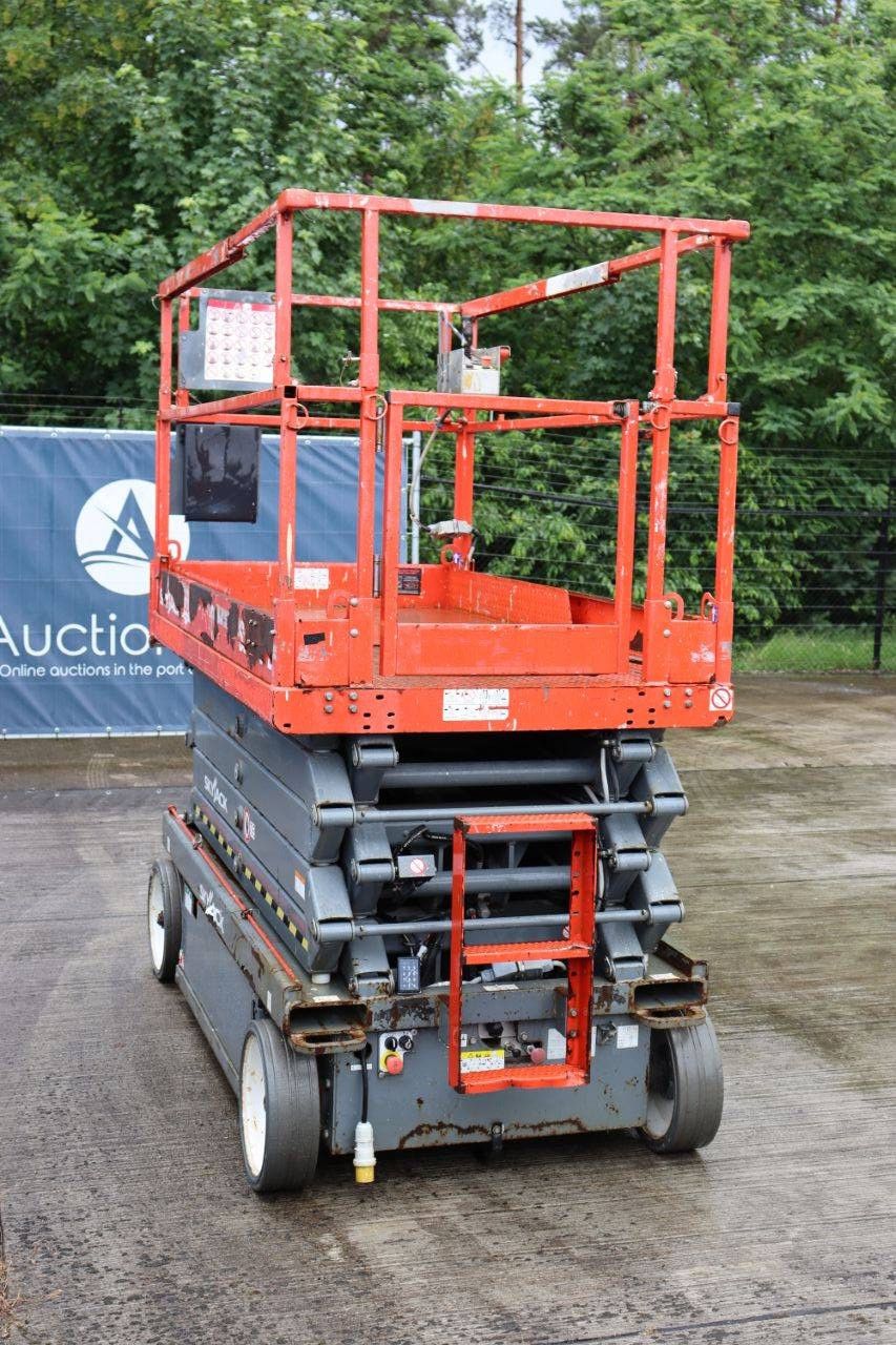 Skyjack SJ4632 Electric Scissor Lift 11.7m 2016