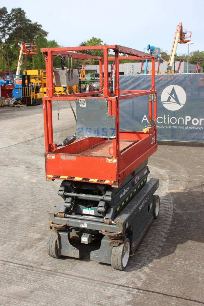 Skyjack SJ-3219 Electric Scissor Lift 7.8m 2017