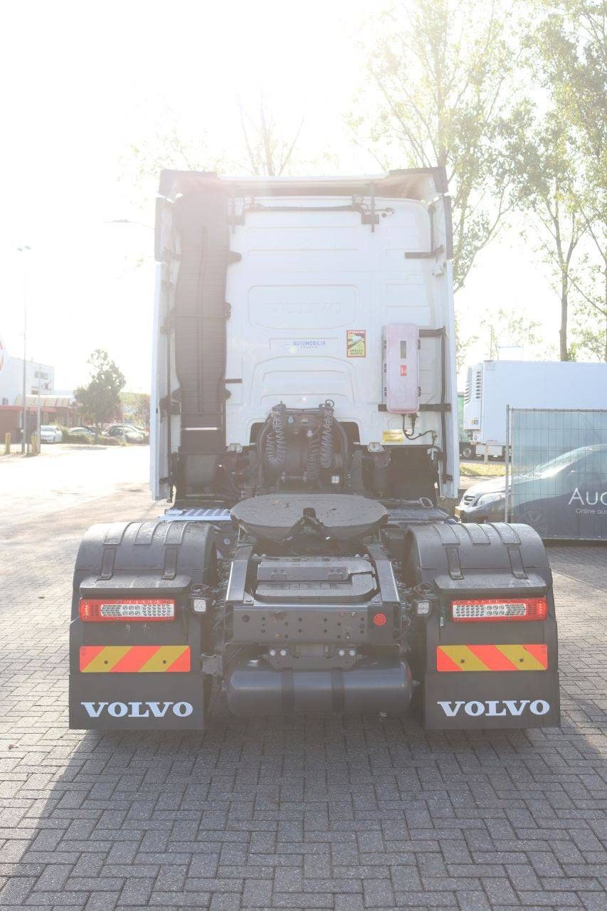 Fahrgestell mit Fahrerhaus Volvo FH 460 Diesel 460 PS 2020