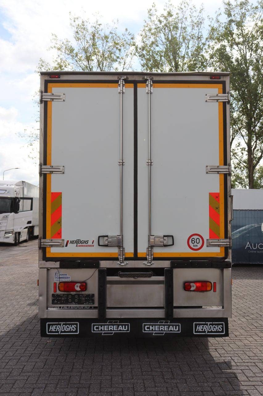 Refrigerated truck Iveco Eurocargo 120E22 Diesel 220hp 2015