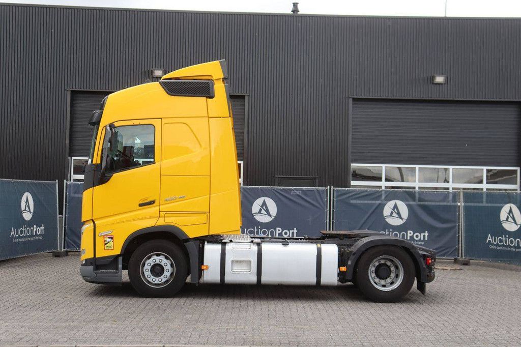 Fahrgestell mit Fahrerhaus Volvo FH 460 Diesel 469 PS 2022