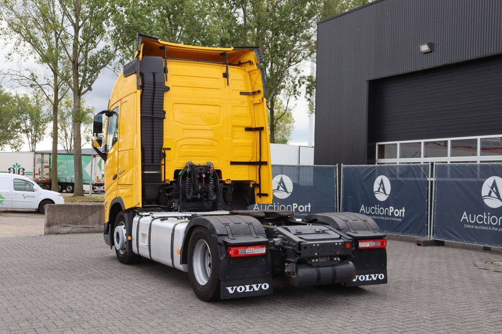 Fahrgestell mit Fahrerhaus Volvo FH 460 Diesel 469 PS 2022