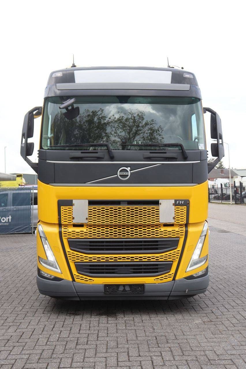 Fahrgestell mit Fahrerhaus Volvo FH 460 Diesel 469 PS 2022