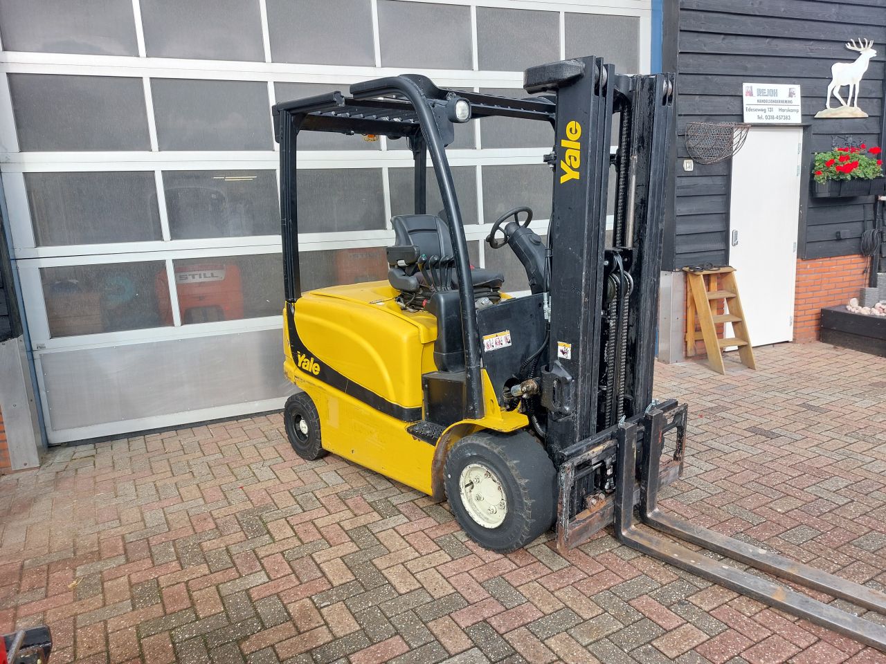 Yale ERP25 triplex sideshift 2013