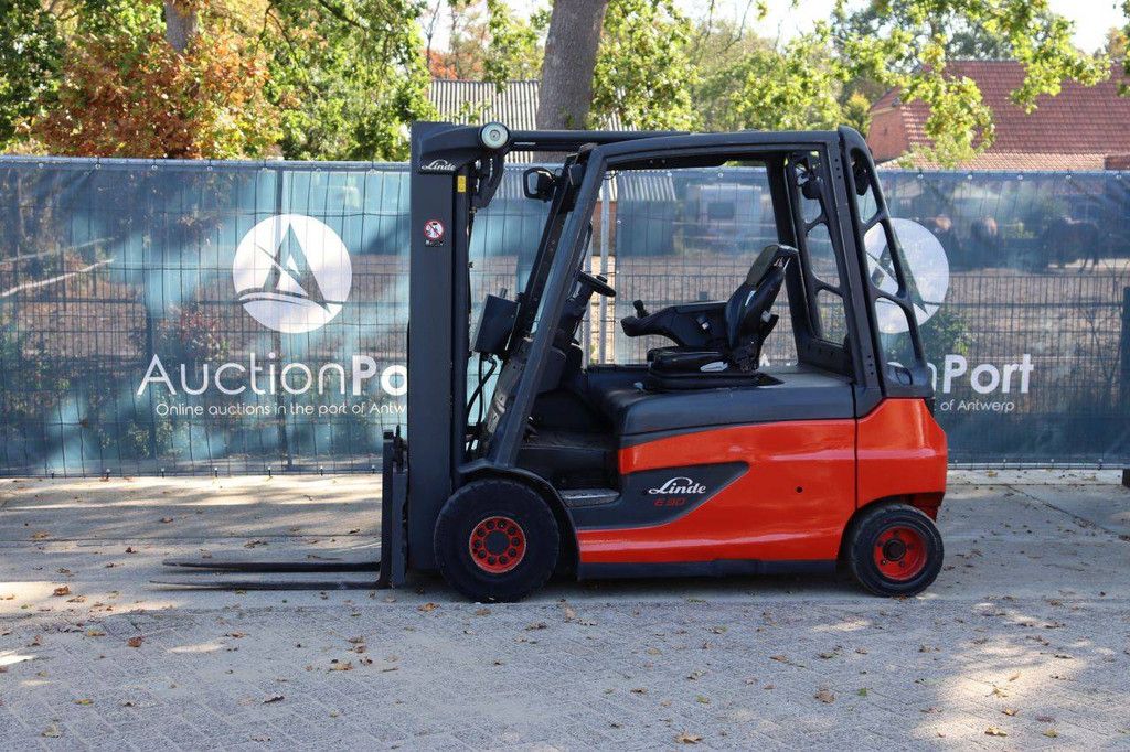 Linde E30L-01 Elektrogabelstapler 3000 kg 2015