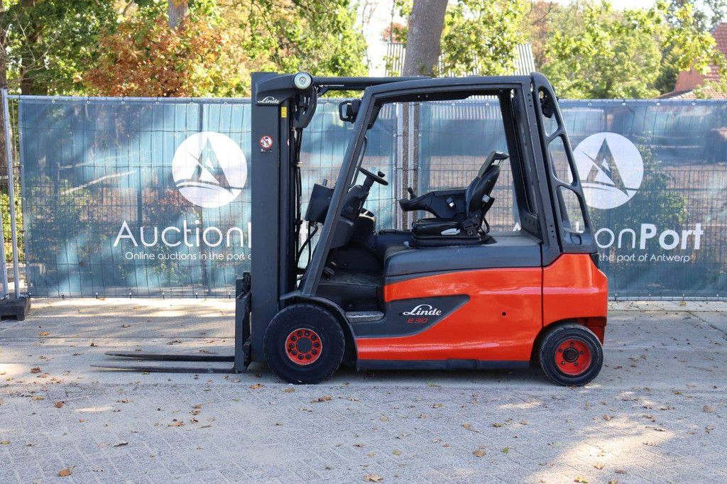 Linde E30L-01 Elektrogabelstapler 3000 kg 2015