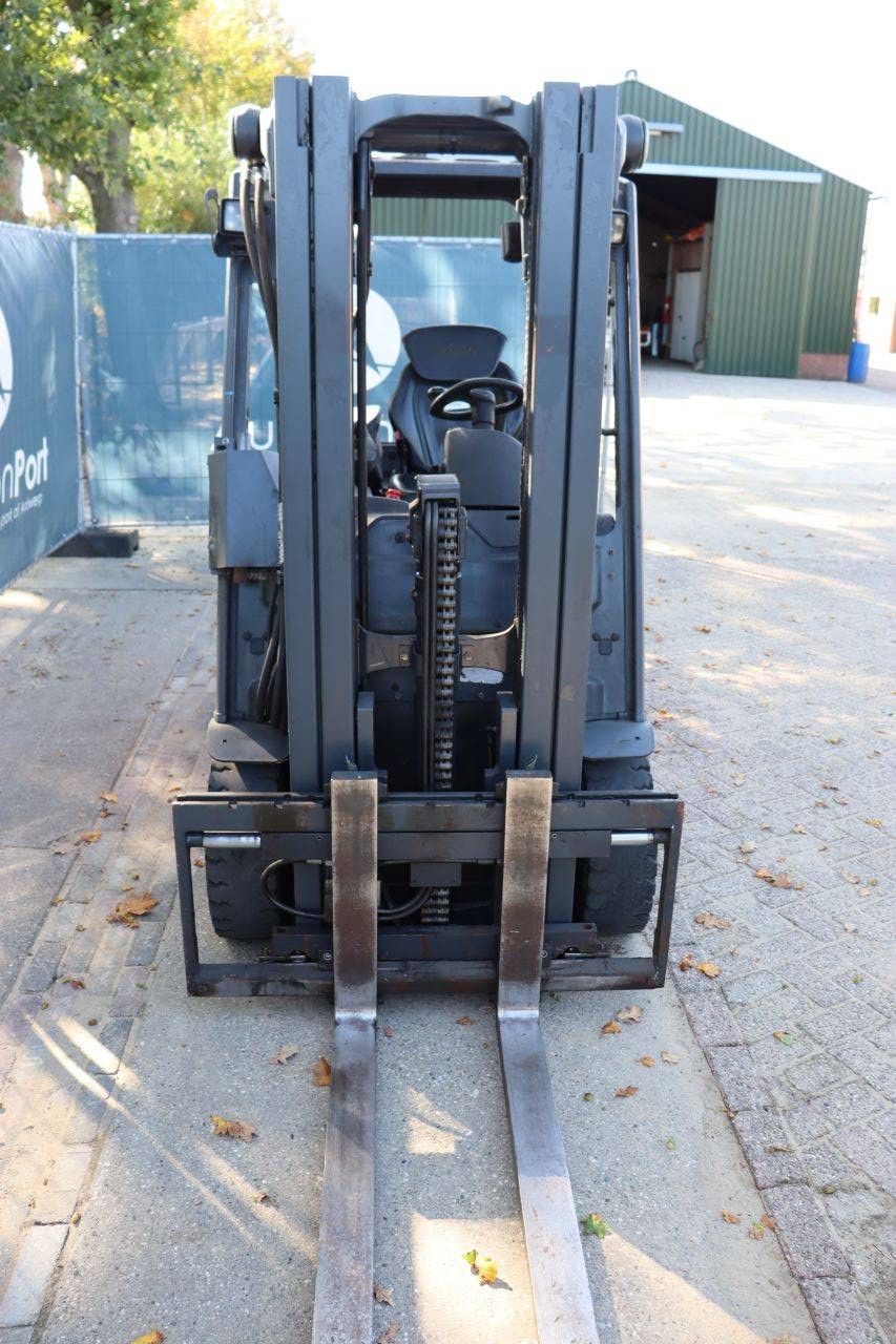 Linde E30L-01 Elektrogabelstapler 3000 kg 2015