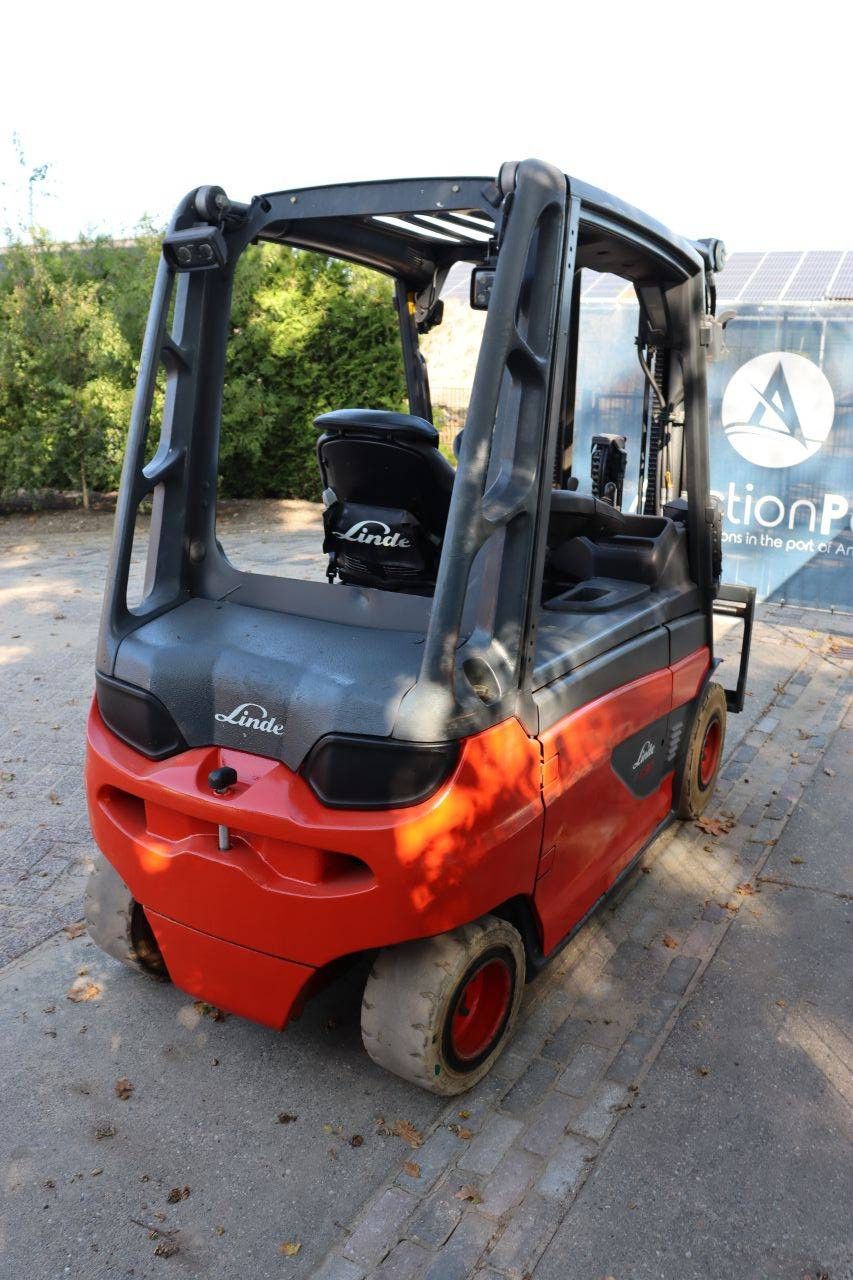 Linde E30L-01 Electric Forklift 3000kg 2015