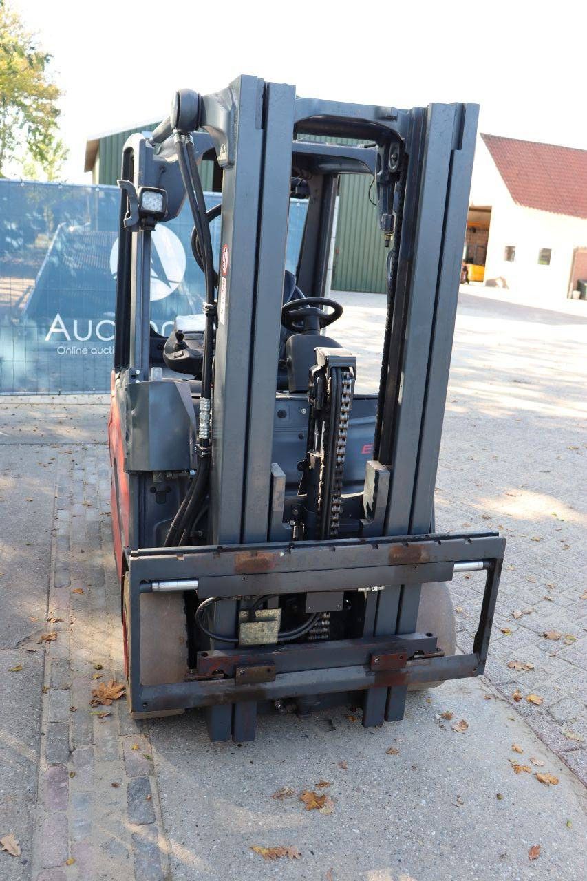 Linde E30L-01 Electric Forklift 3000kg 2015
