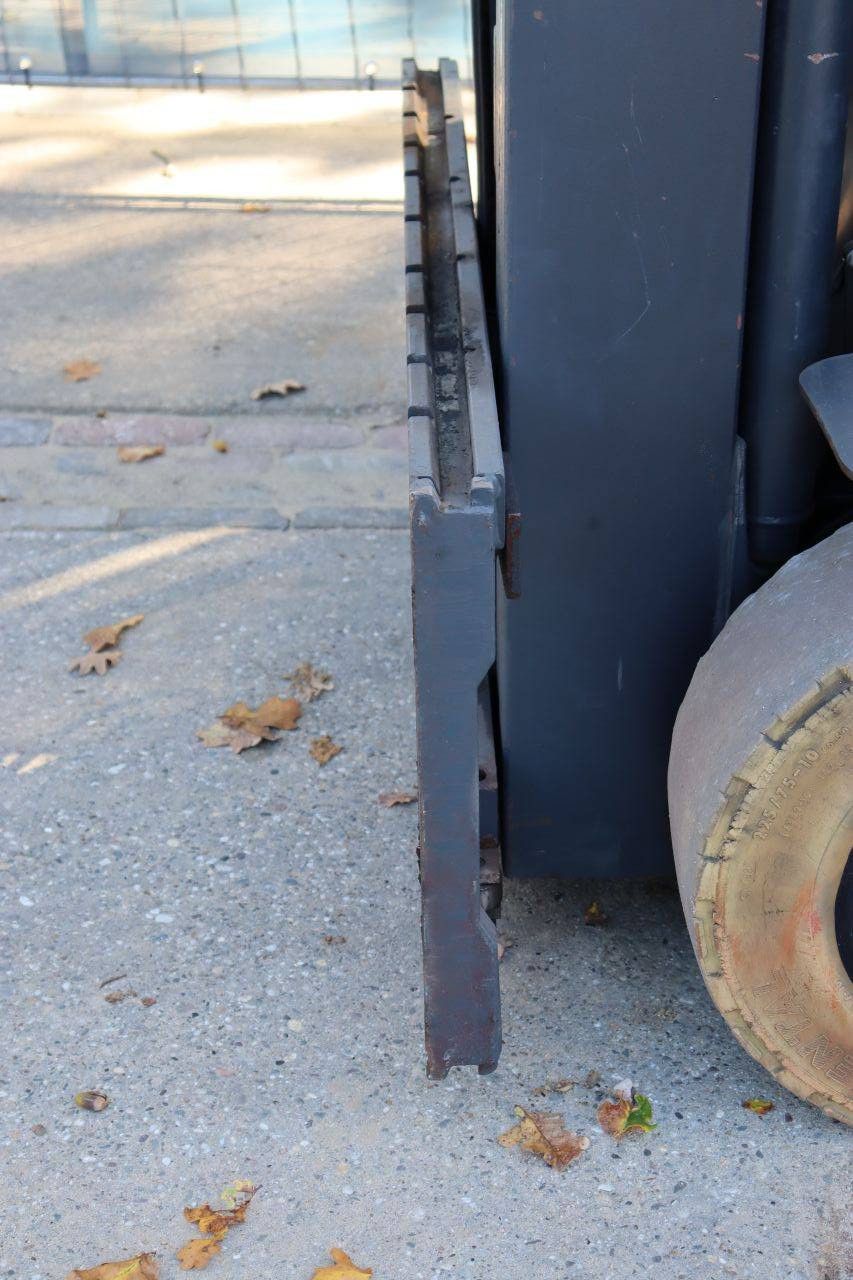 Linde E30L-01 Electric Forklift 3000kg 2015