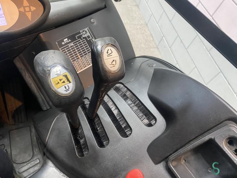 Gabelstapler Elektrisch Still RX60-25 2011